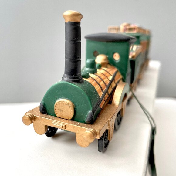 Department 56 The Flying Scot 4 Set Train Heritage Village Scene Accessory 53735 - Picture 8 of 16